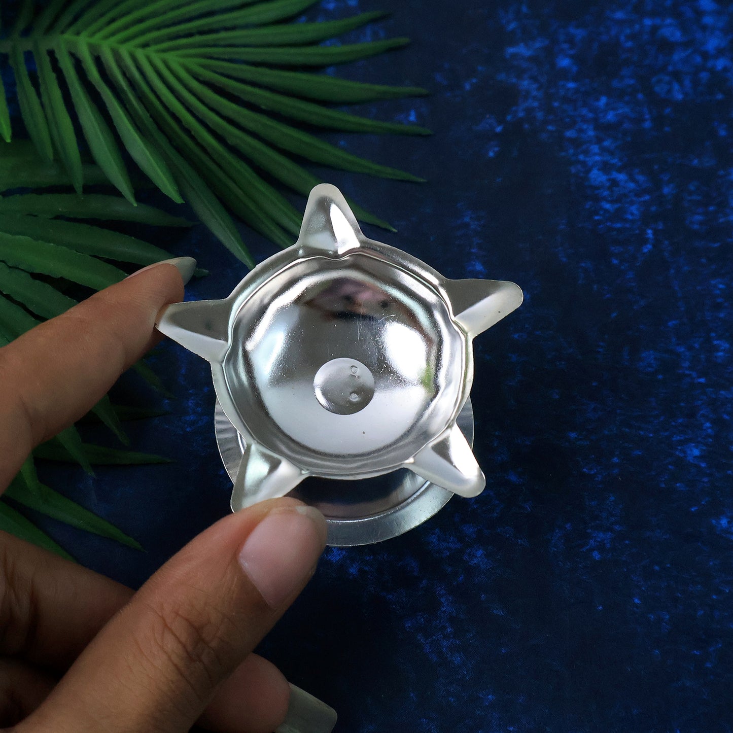 Stainless Steel Lotus Design Diya (1 Pc)